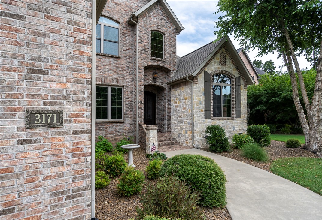 Oak Tree Centerton - Residential