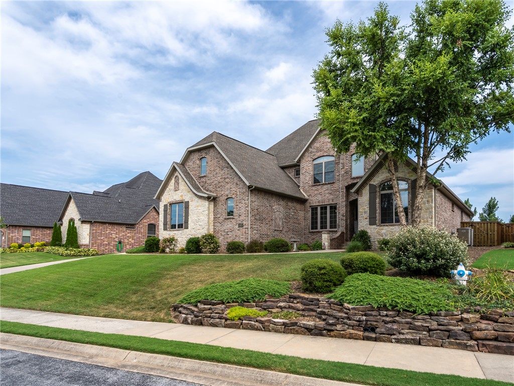 Oak Tree Centerton - Residential