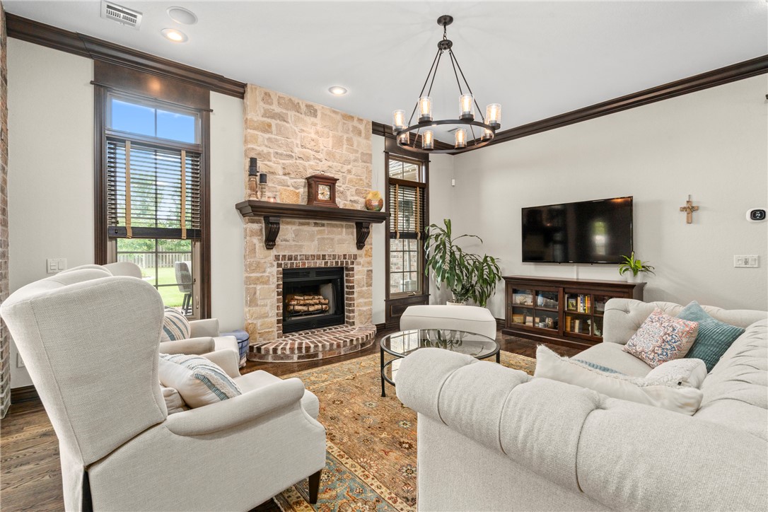 Oak Tree Centerton - Residential