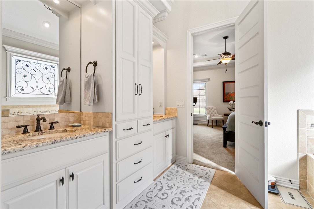 Oak Tree Centerton - Residential