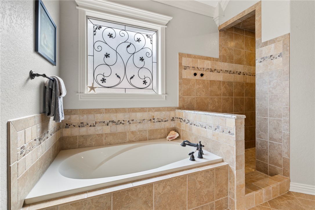 Oak Tree Centerton - Residential