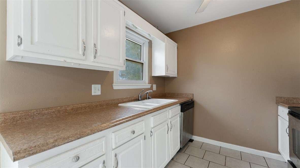 Olivewood Sub Unit 2 Rogers - Residential Lease