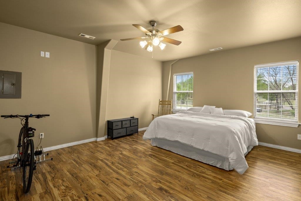 Johnsons 2nd Add Cave Spgs - Residential