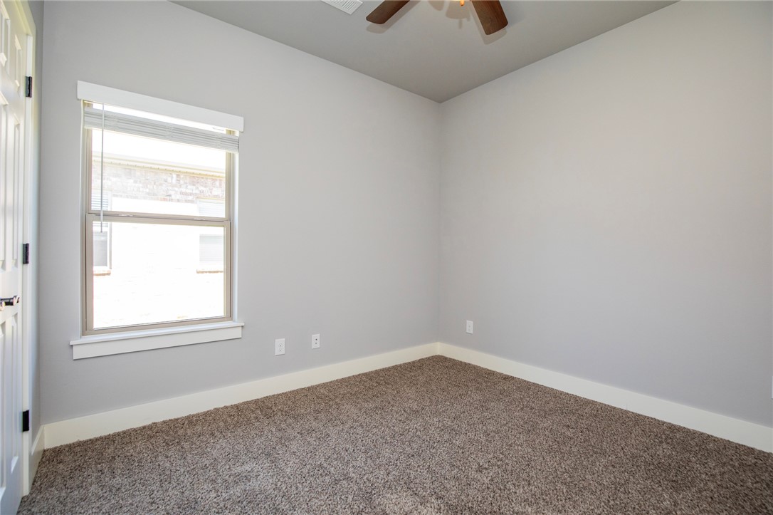 Willow Run Pea Ridge - Residential Lease