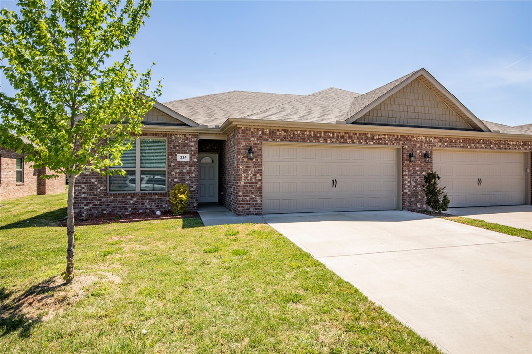 Willow Run Pea Ridge - Residential Lease
