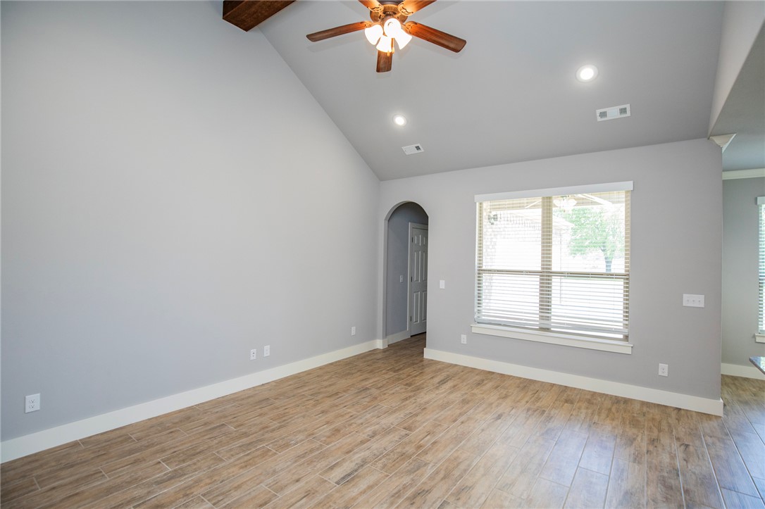 Willow Run Pea Ridge - Residential Lease