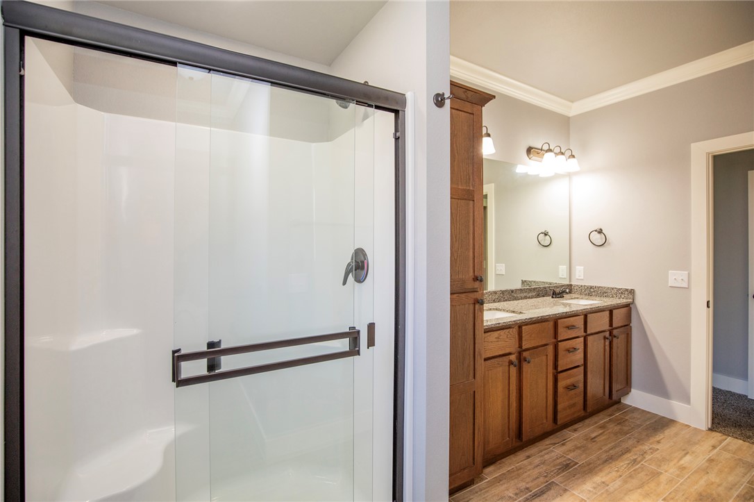 Willow Run Pea Ridge - Residential Lease