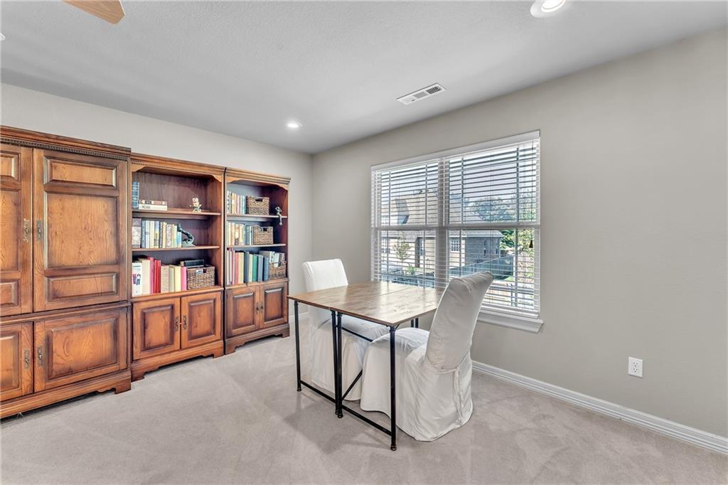 Stoney Creek Place Sub Rogers - Residential Lease