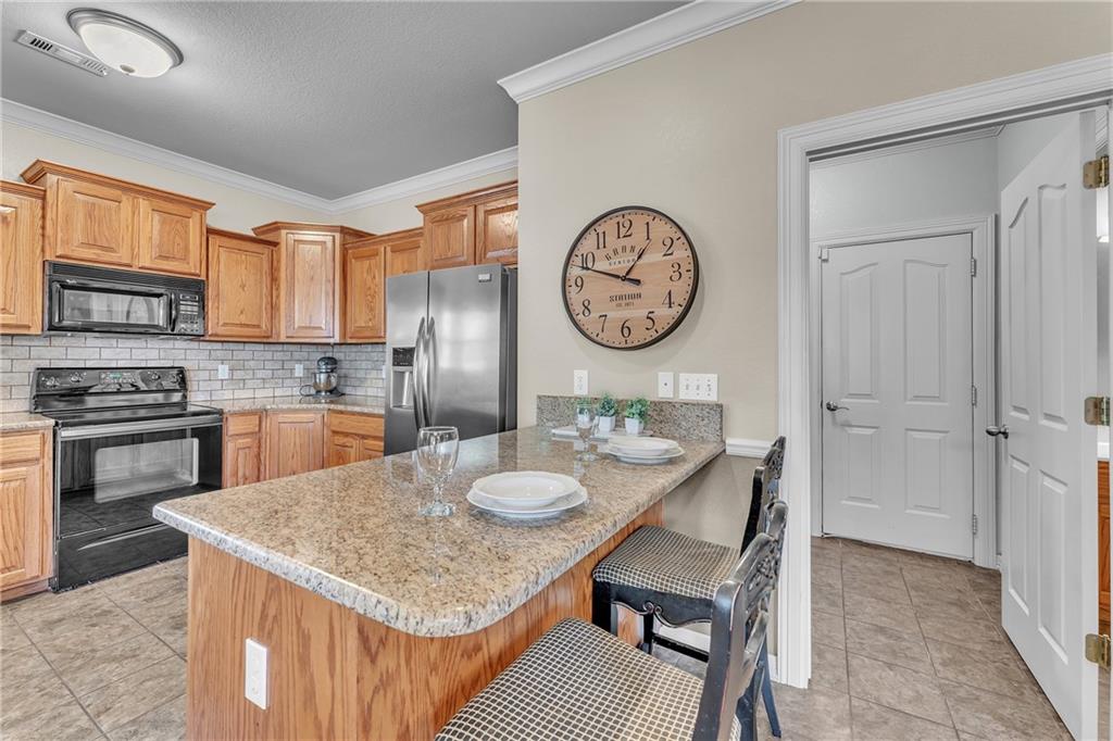 Stoney Creek Place Sub Rogers - Residential Lease