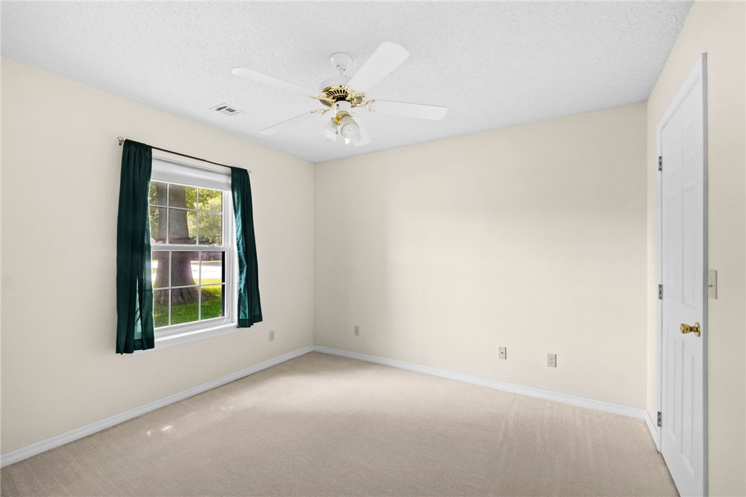 Round Prairie Estate Ph 2 Gentry - Residential