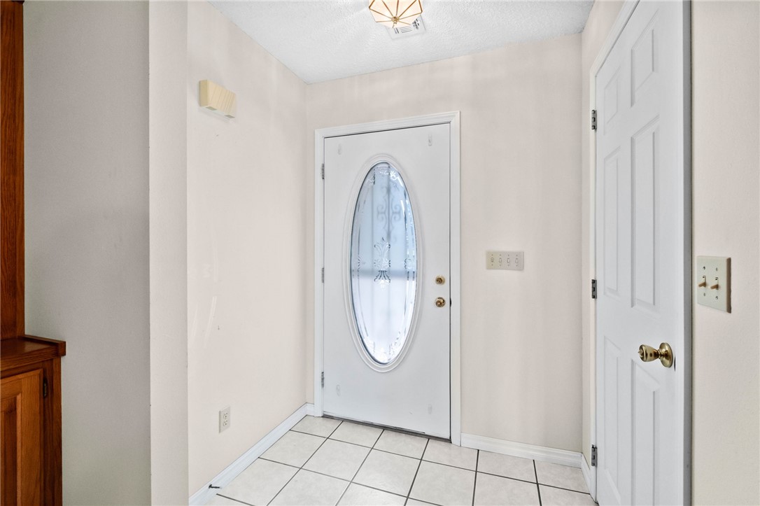 Round Prairie Estate Ph 2 Gentry - Residential