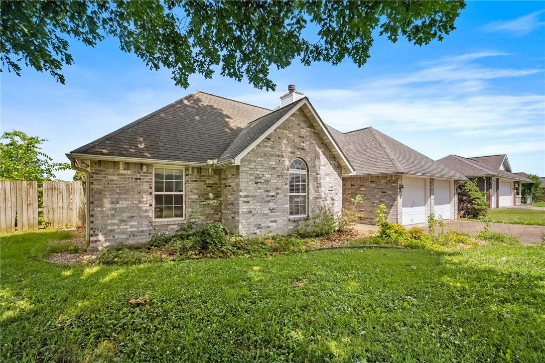 Round Prairie Estate Ph 2 Gentry - Residential