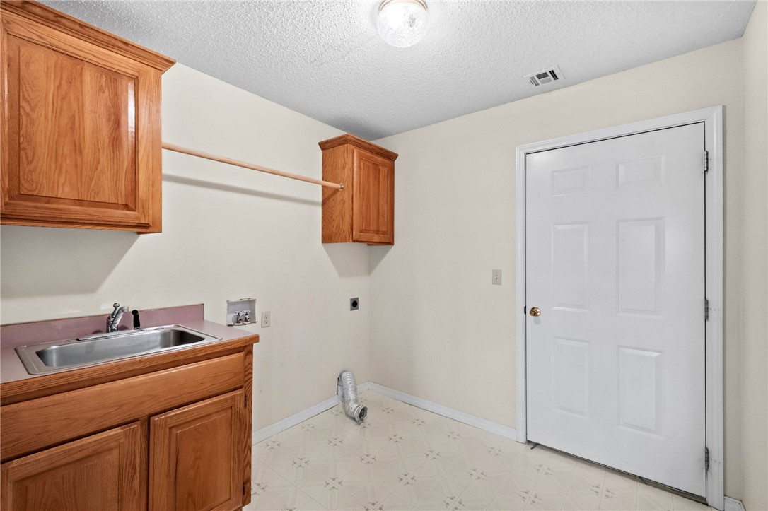 Round Prairie Estate Ph 2 Gentry - Residential