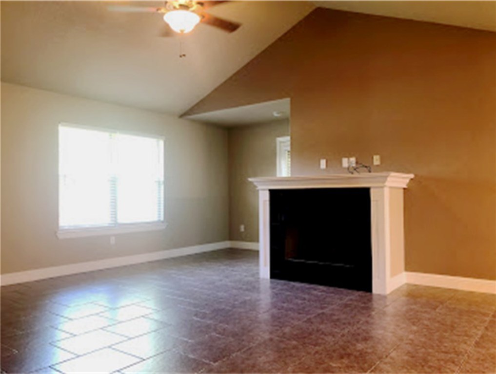 Addison Acres Sub - Residential Lease