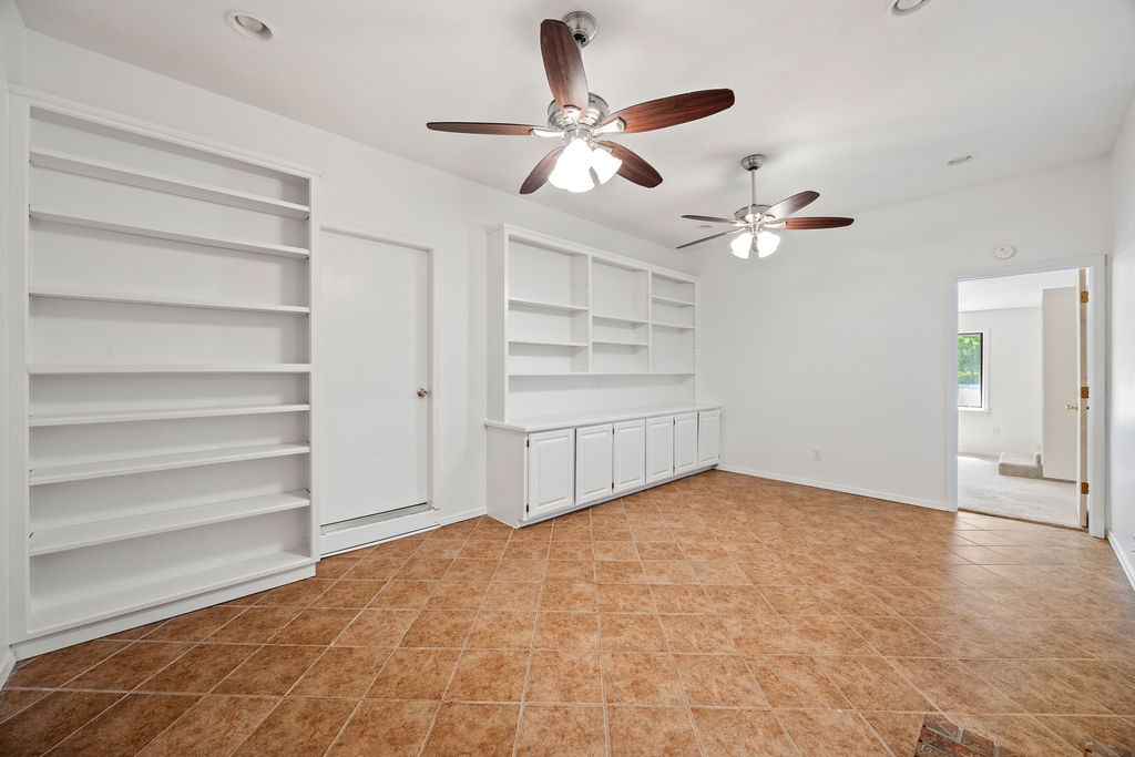Oakhills Sub Rurban - Residential
