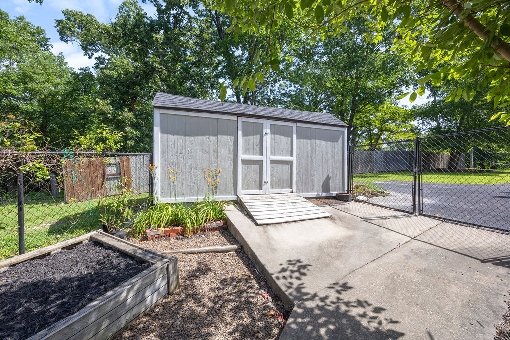 Oakhills Sub Rurban - Residential