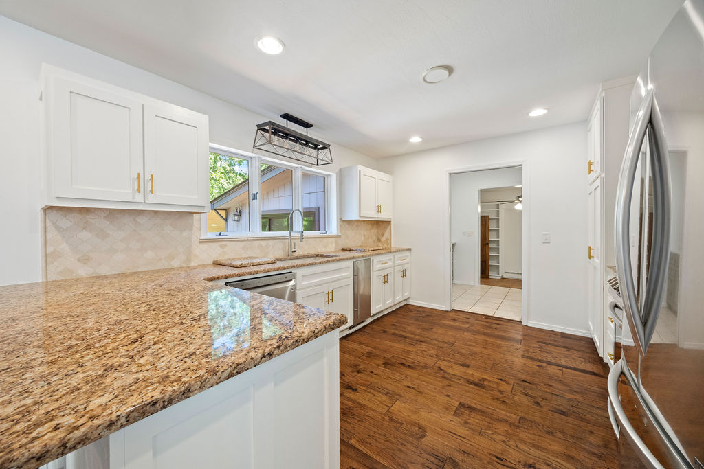 Oakhills Sub Rurban - Residential