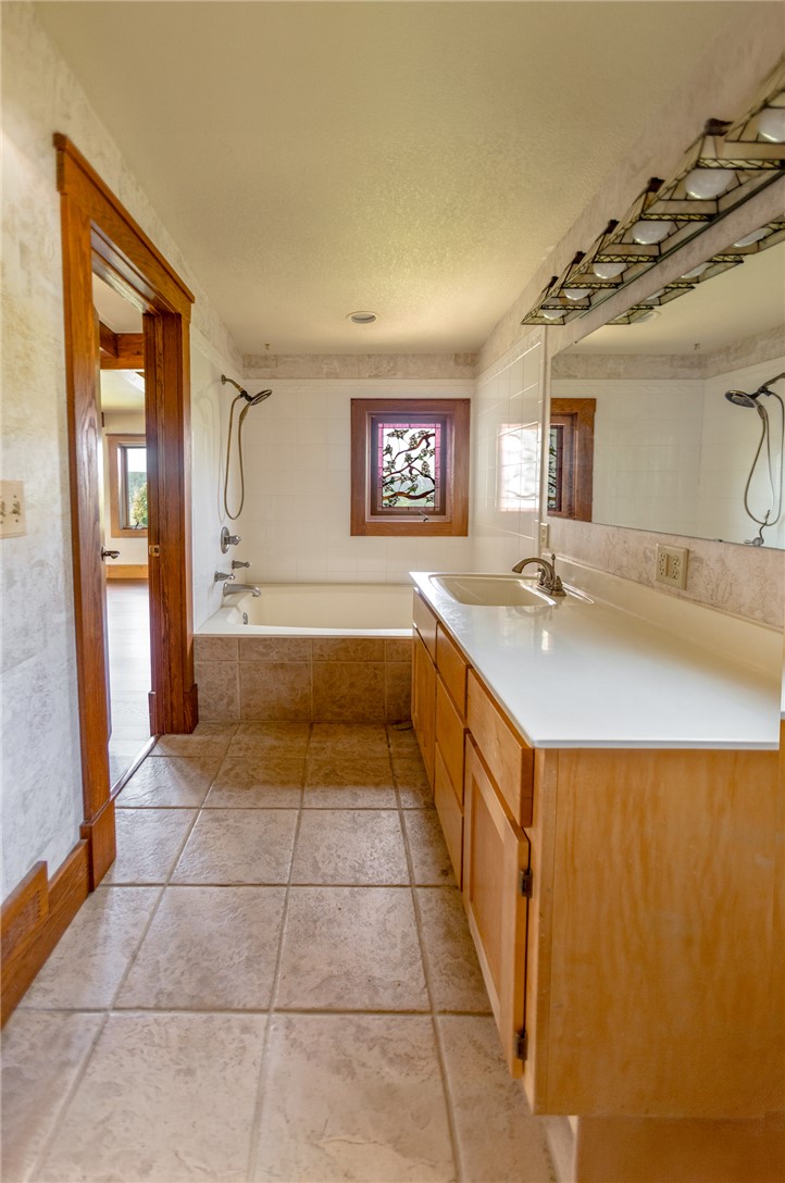 03-18-28-RURAL - Residential