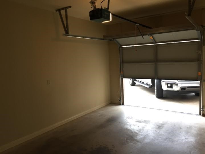 Peaks Ph Ii The-Rogers - Residential Lease