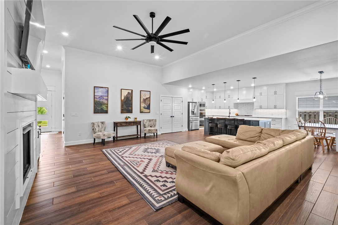 Westridge Village - Residential