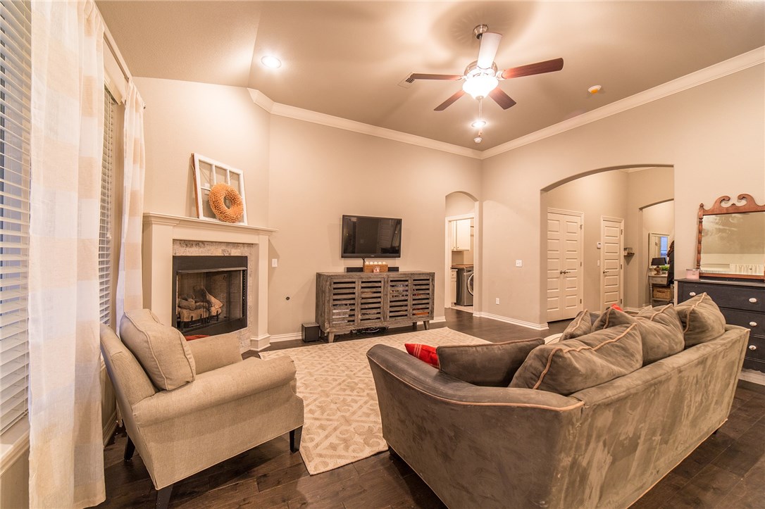 Charleston Park At Legendary - Residential