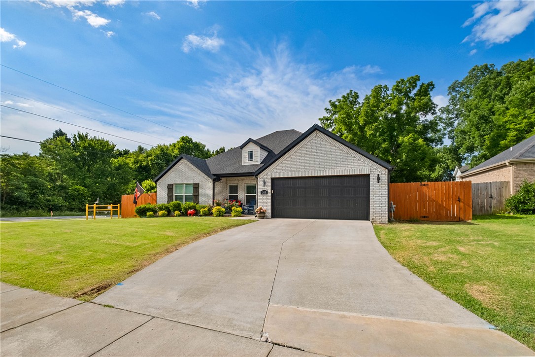 Goose Creek Village Ph I - Residential