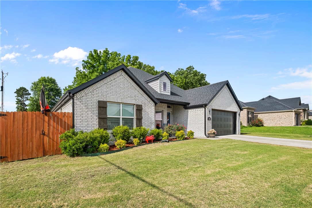 Goose Creek Village Ph I - Residential
