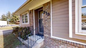 Wh Oak St Condo PH III - Residential