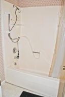 Wh Oak St Condo PH III - Residential
