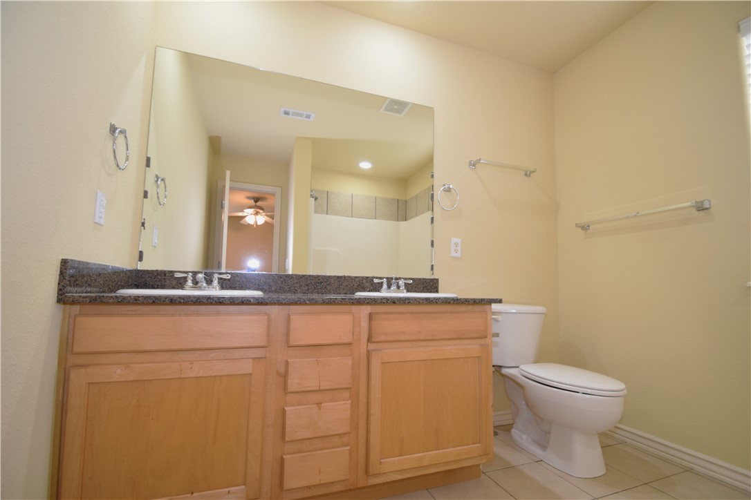 Kerelaw Castle Bentonville - Residential Lease