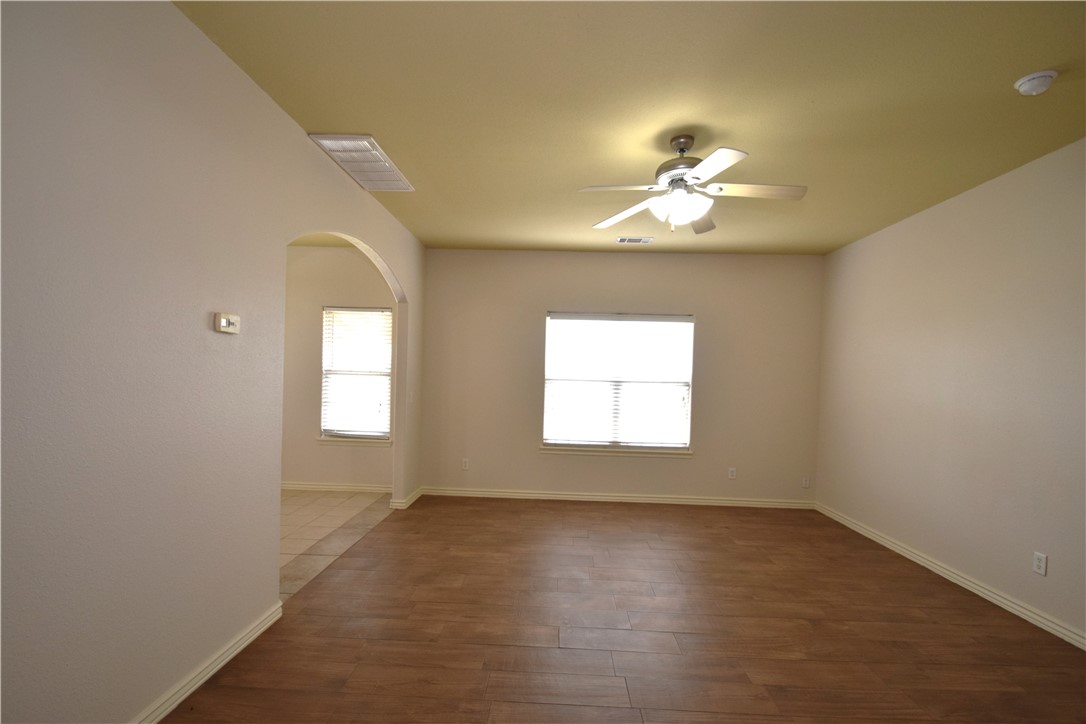 Kerelaw Castle Bentonville - Residential Lease