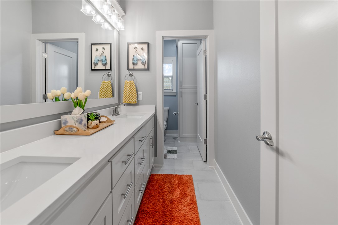 Clarendon Heights Bentonville - Residential