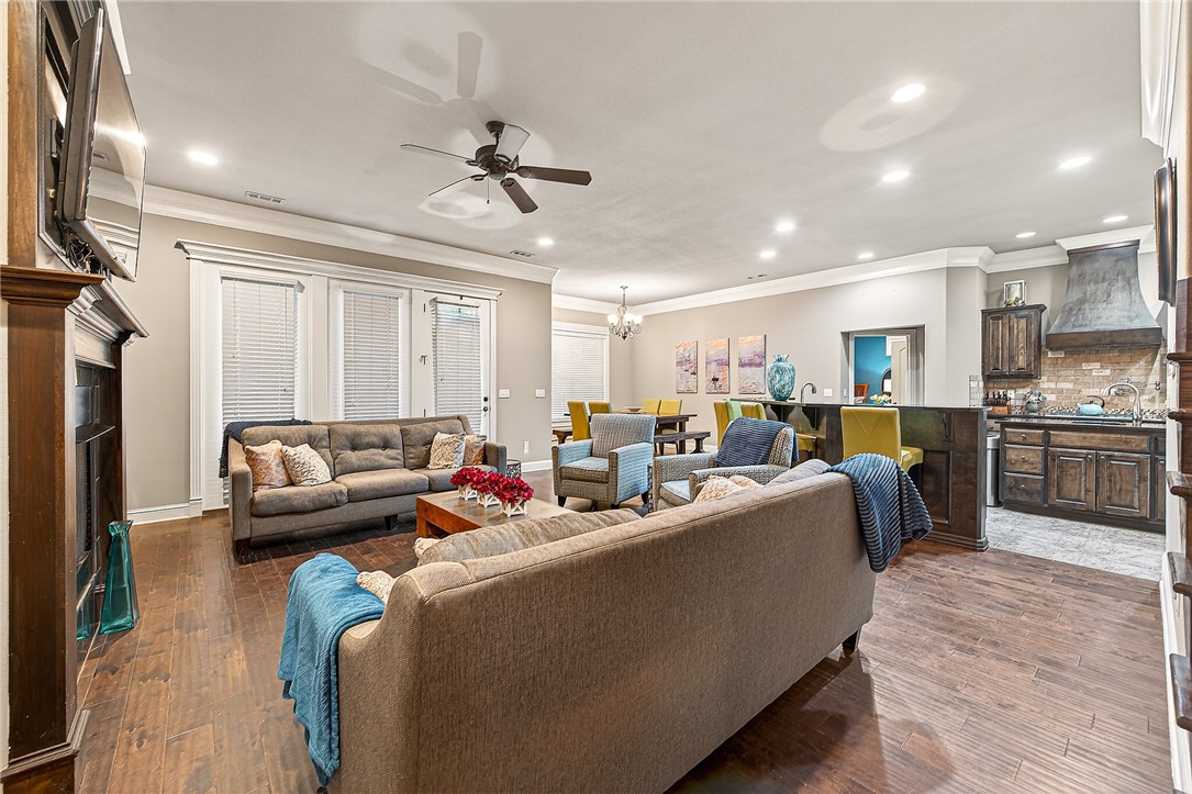 Lochmoor Club Sub Bentonville - Residential