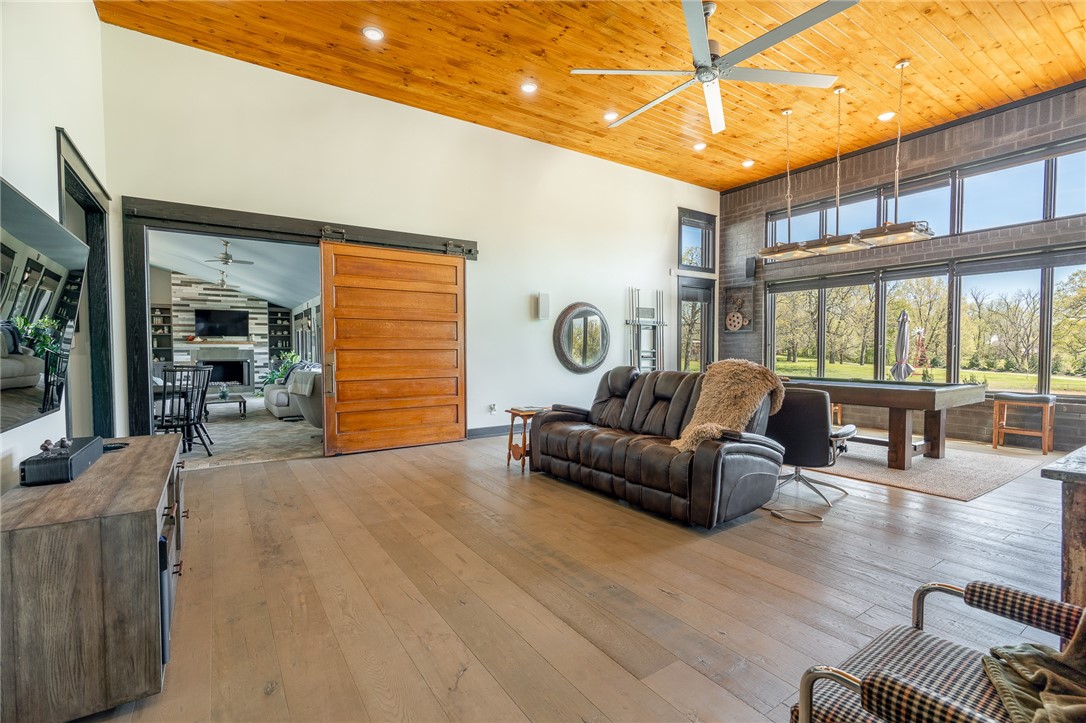 Elm Spgs Outlots - Residential