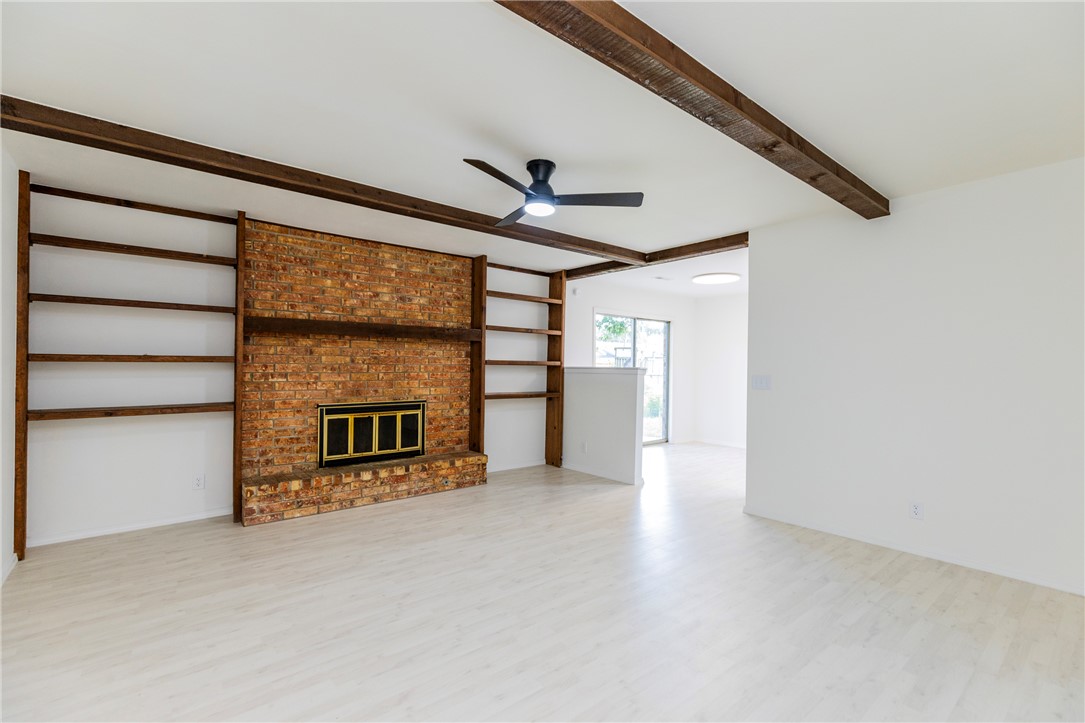 Rolling Oaks Sub Unit 2 Rogers - Residential