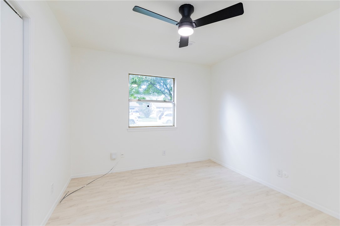 Rolling Oaks Sub Unit 2 Rogers - Residential