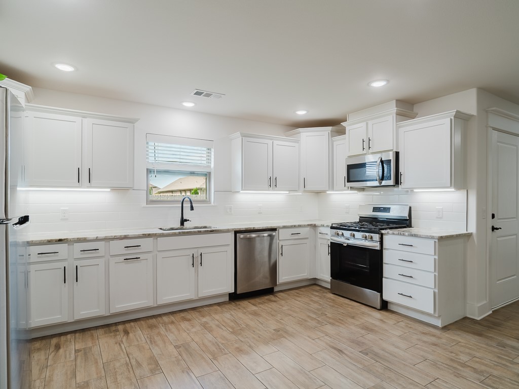 Hilldale Sub Centerton - Residential Lease