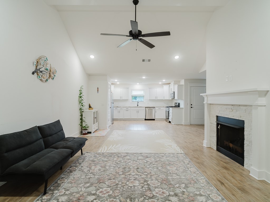 Hilldale Sub Centerton - Residential Lease