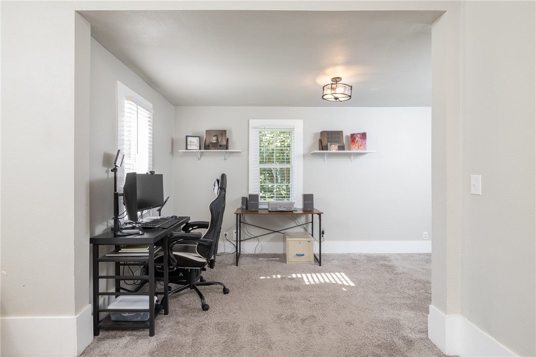 Lincoln Outlots - Residential