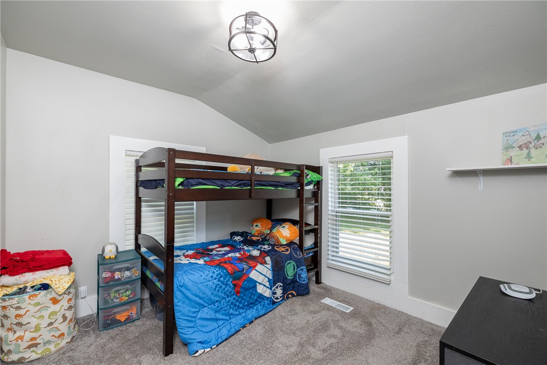 Lincoln Outlots - Residential