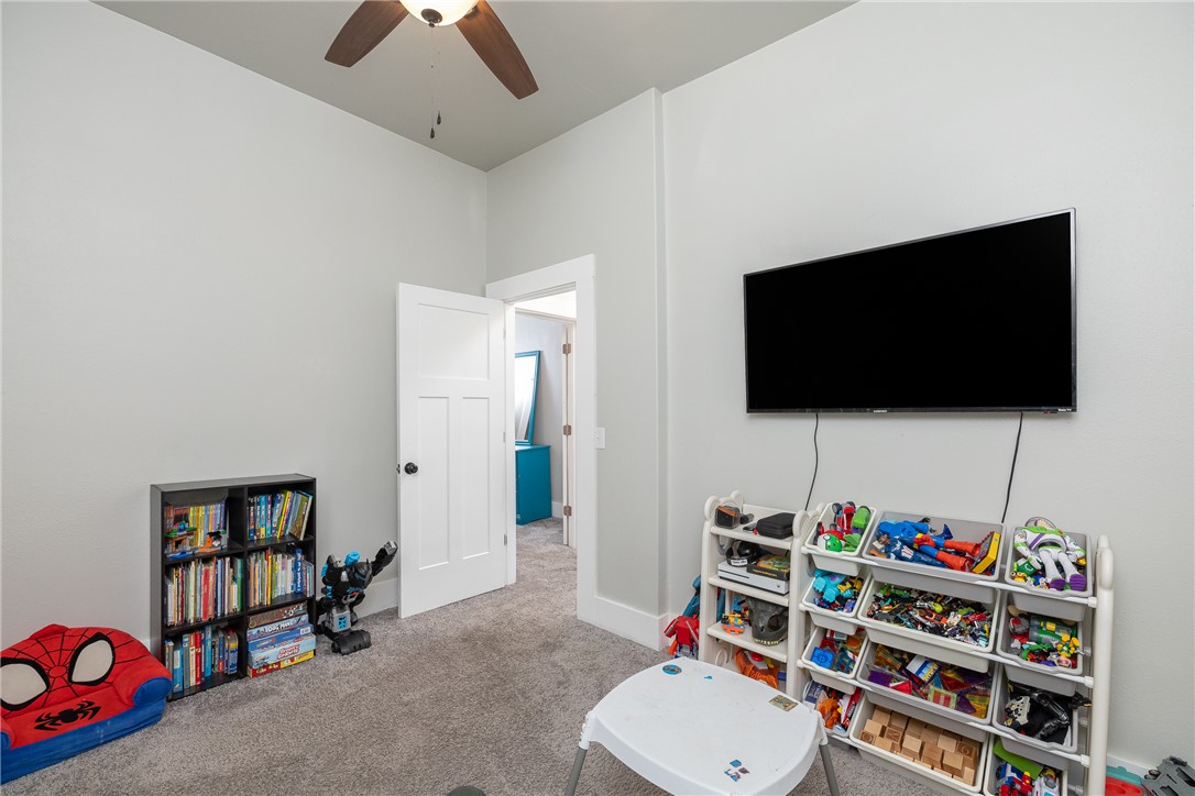 Lincoln Outlots - Residential