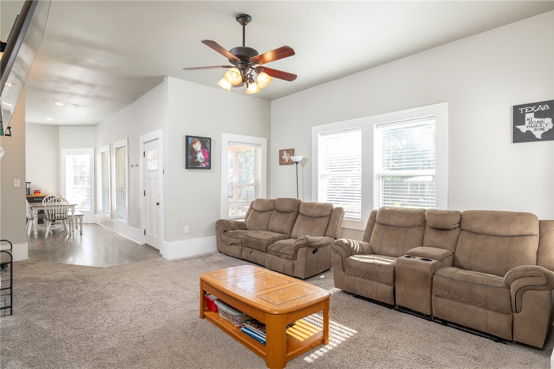 Lincoln Outlots - Residential