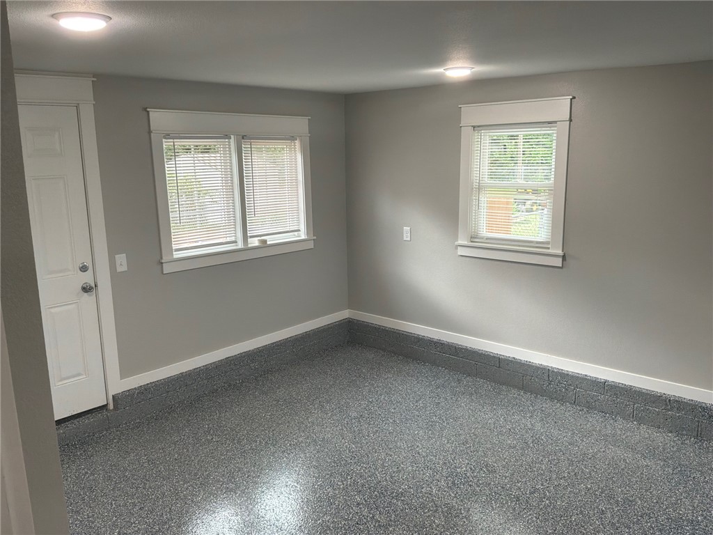 ROGERS 2ND ADD - Residential Lease