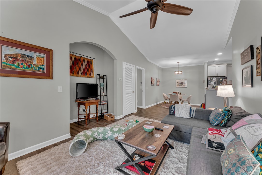 Reserve At Steele Crossing Hpr - Residential