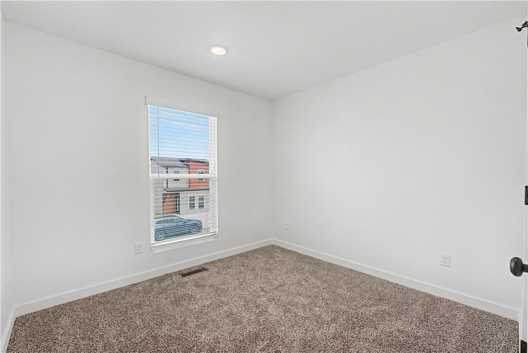 FEATHERSTON WEST SUB PH 1-CENTERTON - Residential