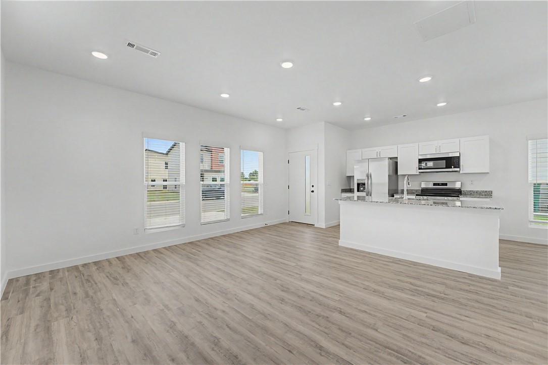 FEATHERSTON WEST SUB PH 1-CENTERTON - Residential