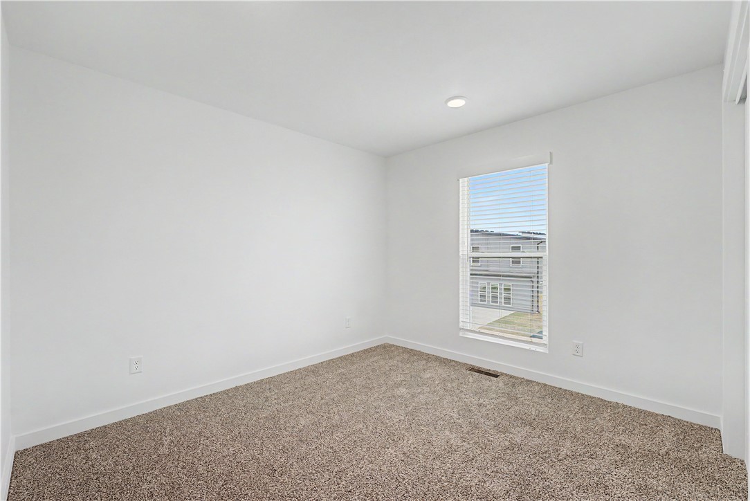 FEATHERSTON WEST SUB PH 1-CENTERTON - Residential