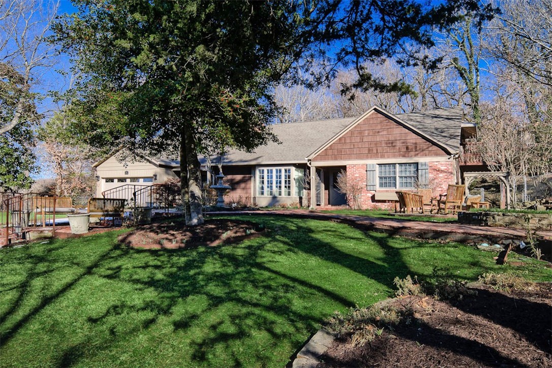 Walk to downtown Fayetteville from this exceptionally renovated home in Fayetteville's historic district. Extensive landscaping, outdoor fire pit, covered back deck, and security fencing. Top of the line Thermador appliances. New lighted cabinetry through out. Large sunroom. New heat and air systems including duct work.  New roof, new Anderson Windows and Skylights, new paint, new doors, new flooring and $150K spent on landscaping.  Three Broker Price Opinions averged the current price.