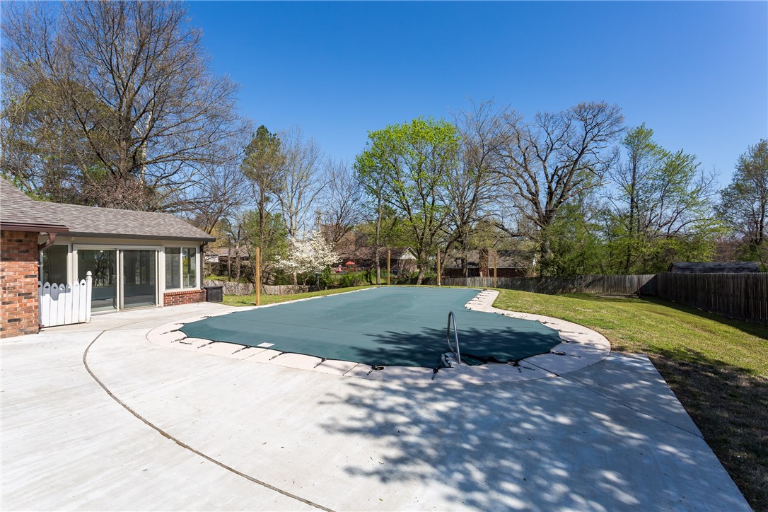 Rolling Hills Sub Siloam Spgs - Residential