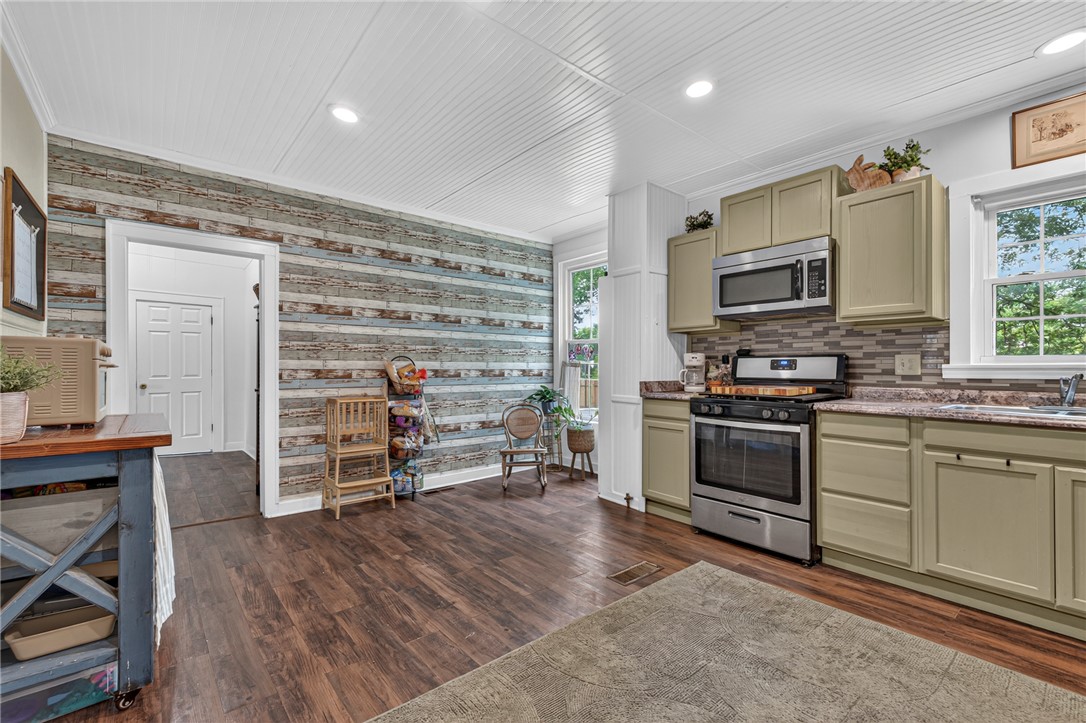 Lincoln Outlots - Residential